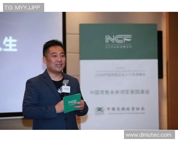 李添荣：从普通青年到行业领军人物的奋斗历程与成功秘诀探讨