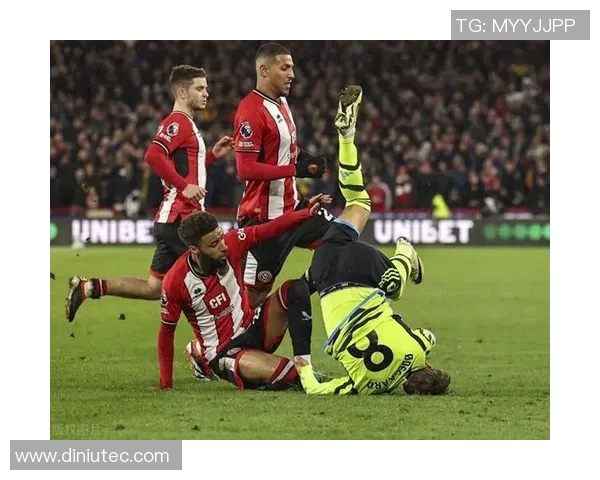 哈尔姆与松兹精彩对决引发球迷热议赛季前景分析与球队表现探讨