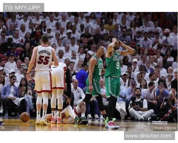 骑士与老鹰激战正酣2月24日精彩对决引发球迷热议