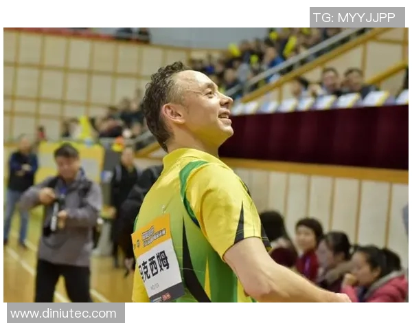 格罗兹尼与莫斯科的激烈对决即将上演精彩赛事期待11月23日的精彩表现 格罗兹尼与莫斯科的激烈对决即将上演精彩赛事期待11月23日的精彩表现