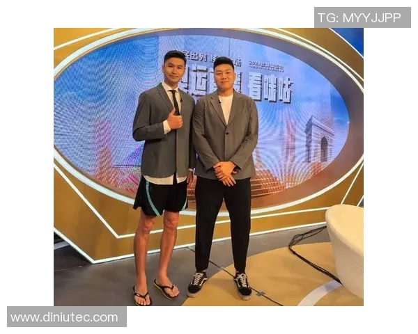 李根:从篮球场上的拼搏到人生舞台的蜕变之路 李根:从篮球场上的拼搏到人生舞台的蜕变之路